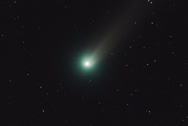 Comet Lovejoy Near the Big Dipper