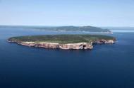 Aerial photograph of Bonaventure Island