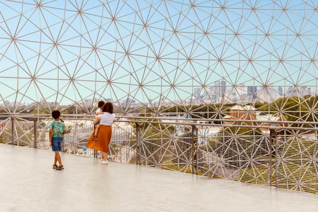 Sur le belvédère de la Biosphère