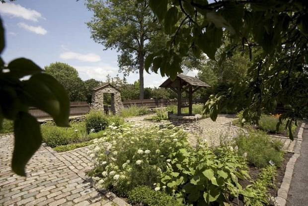 Jardin de monastère Jardin de monastère