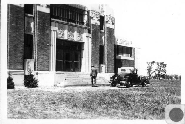 Administration pavilion, 1936