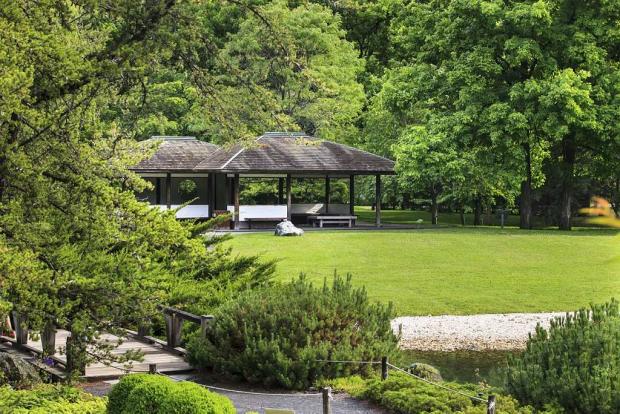 Le belvédère du Jardin japonais