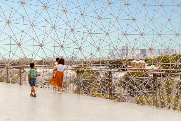 Sur le belvédère de la Biosphère